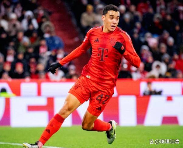 1.6亿欧解约金！博主：穆西亚拉解约金已生效，蓝军希望将他带回